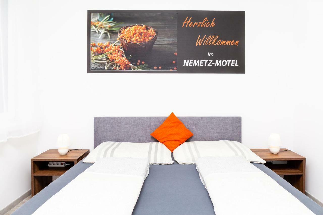 Nemetz-Motel Boheimkirchen Exterior photo